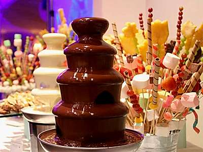 Шоколадный фонтан на детский день рождения
